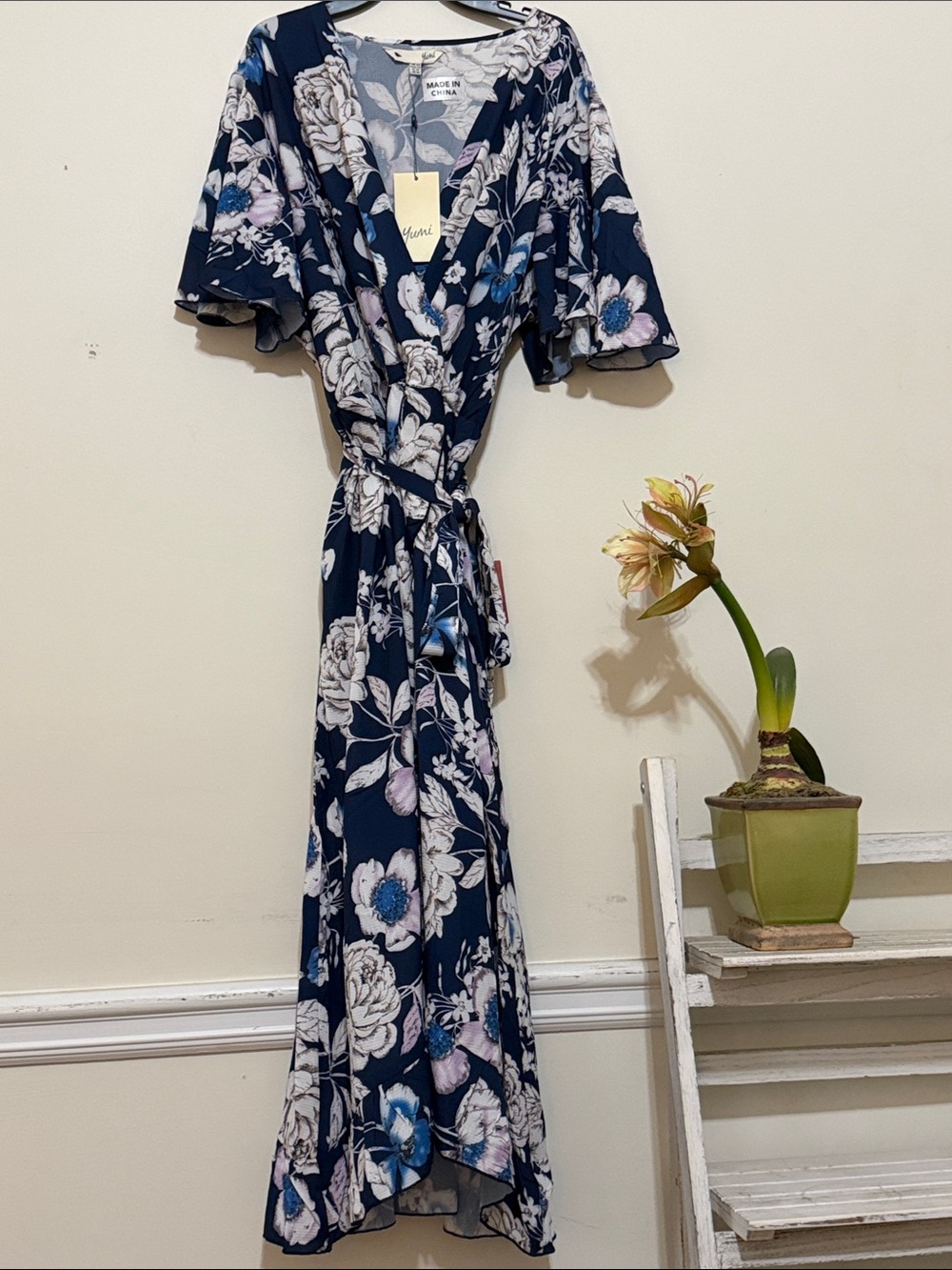 NWT Yumi Floral Wrap Maxi Dress - Navy Size 18US